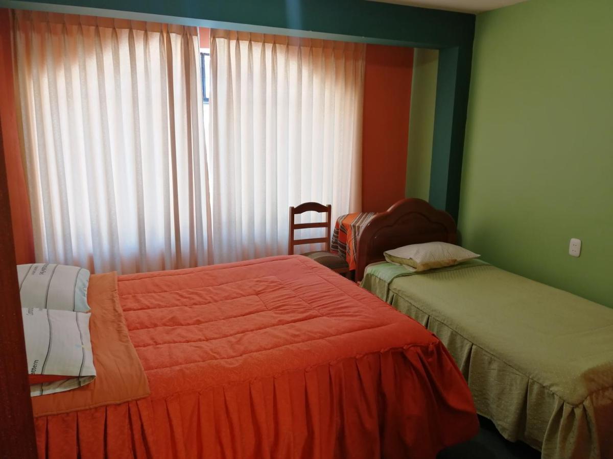 Olas Del Titicaca Backpackers Hostel Copacabana  Exterior photo