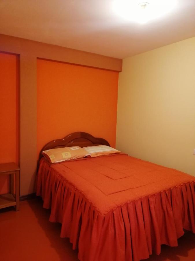 Olas Del Titicaca Backpackers Hostel Copacabana  Exterior photo