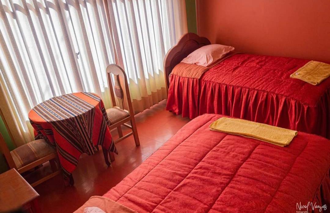 Olas Del Titicaca Backpackers Hostel Copacabana  Exterior photo